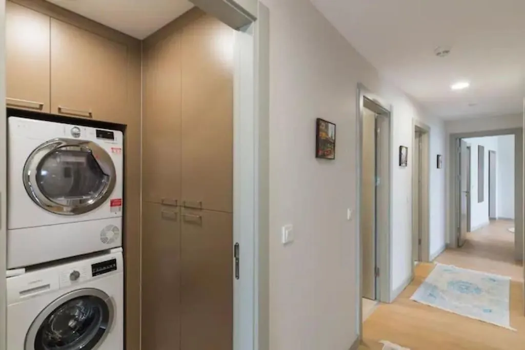 Residence 5 Etoiles 1+1 Avec Piscine Istanbul