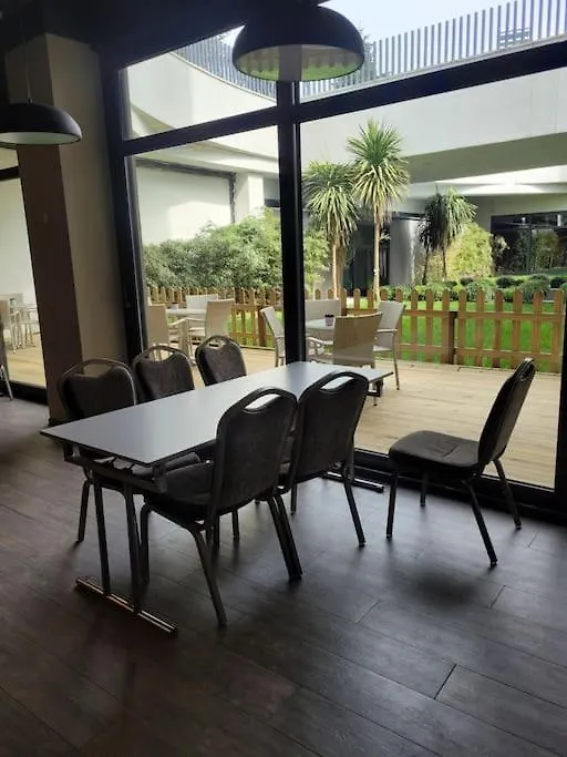 Residence 5 Etoiles 1+1 Avec Piscine Istanbul Turkey